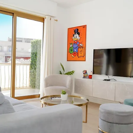 Monaco - Sunny 3 Bedroom With Terrace Beausoleil