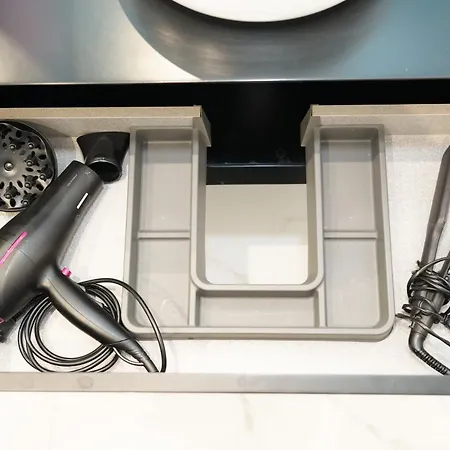 Monaco - Beautiful 6-8 People