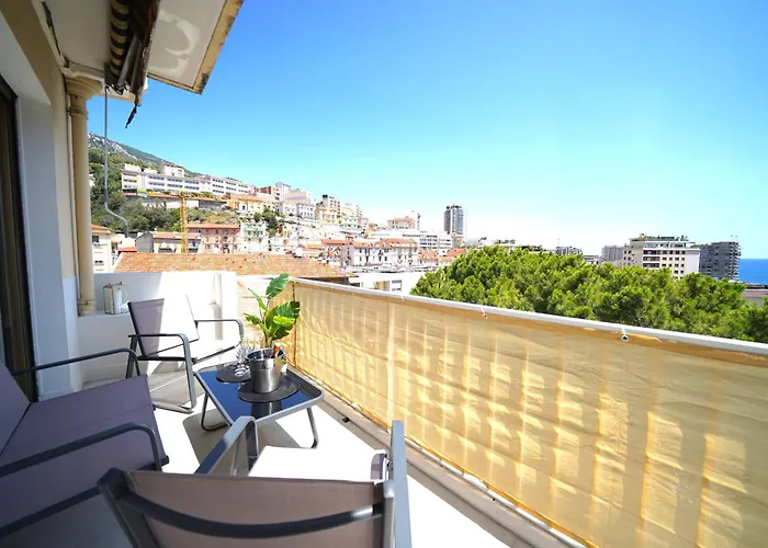 Monaco - Beautiful 6-8 People *